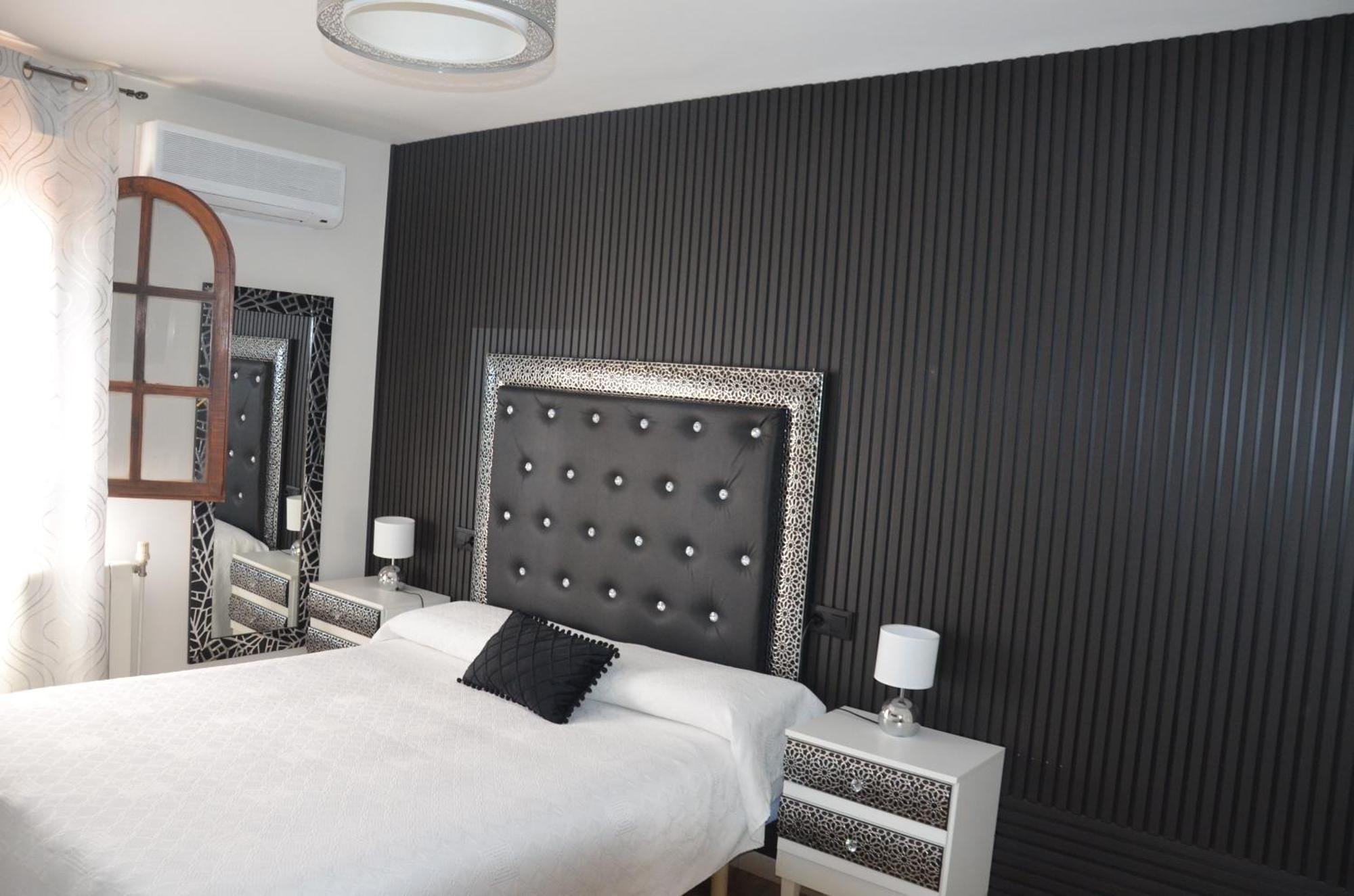 Hostal Mont Royal Аликанте Экстерьер фото
