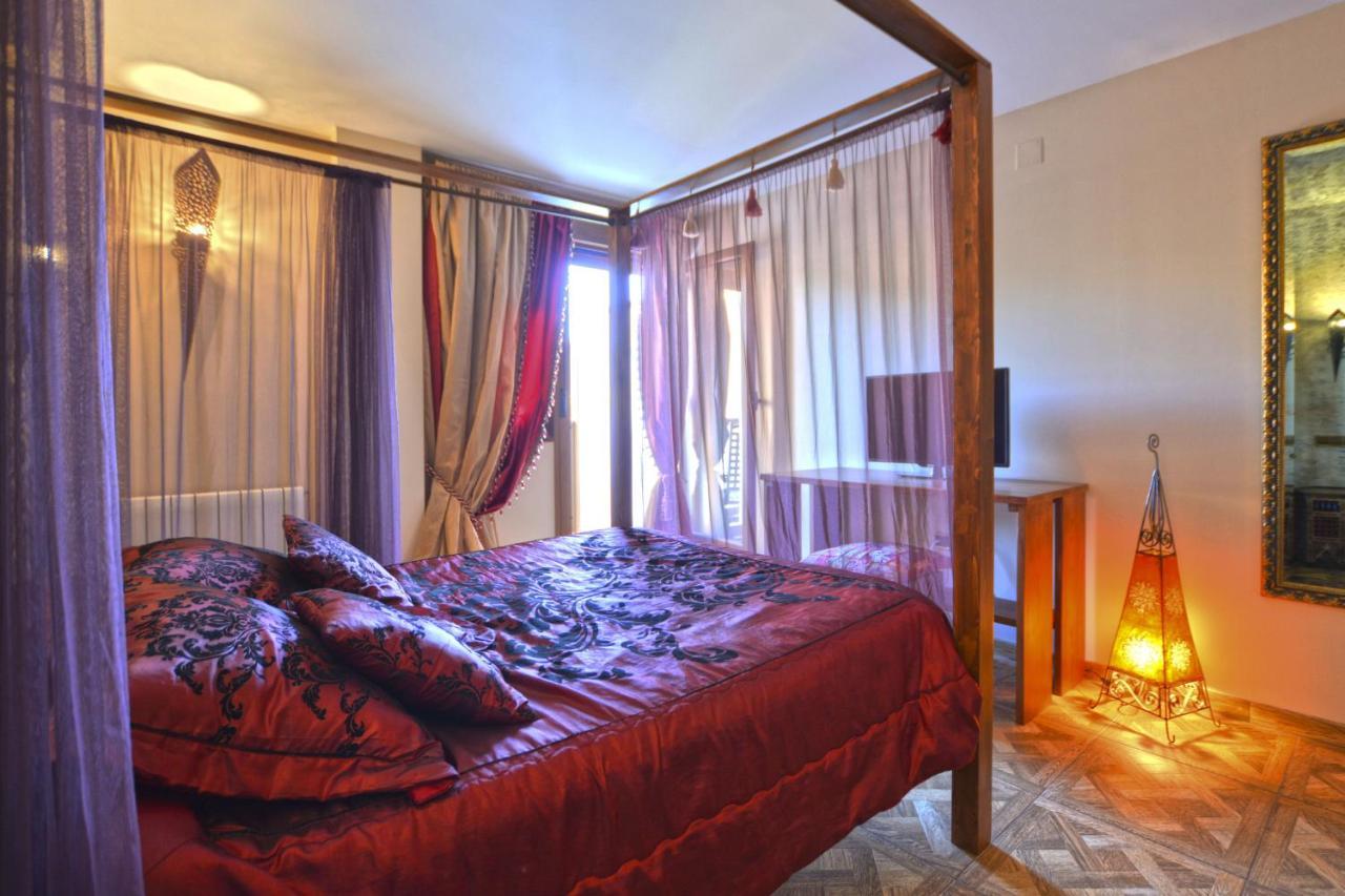 Hostal Mont Royal Аликанте Экстерьер фото