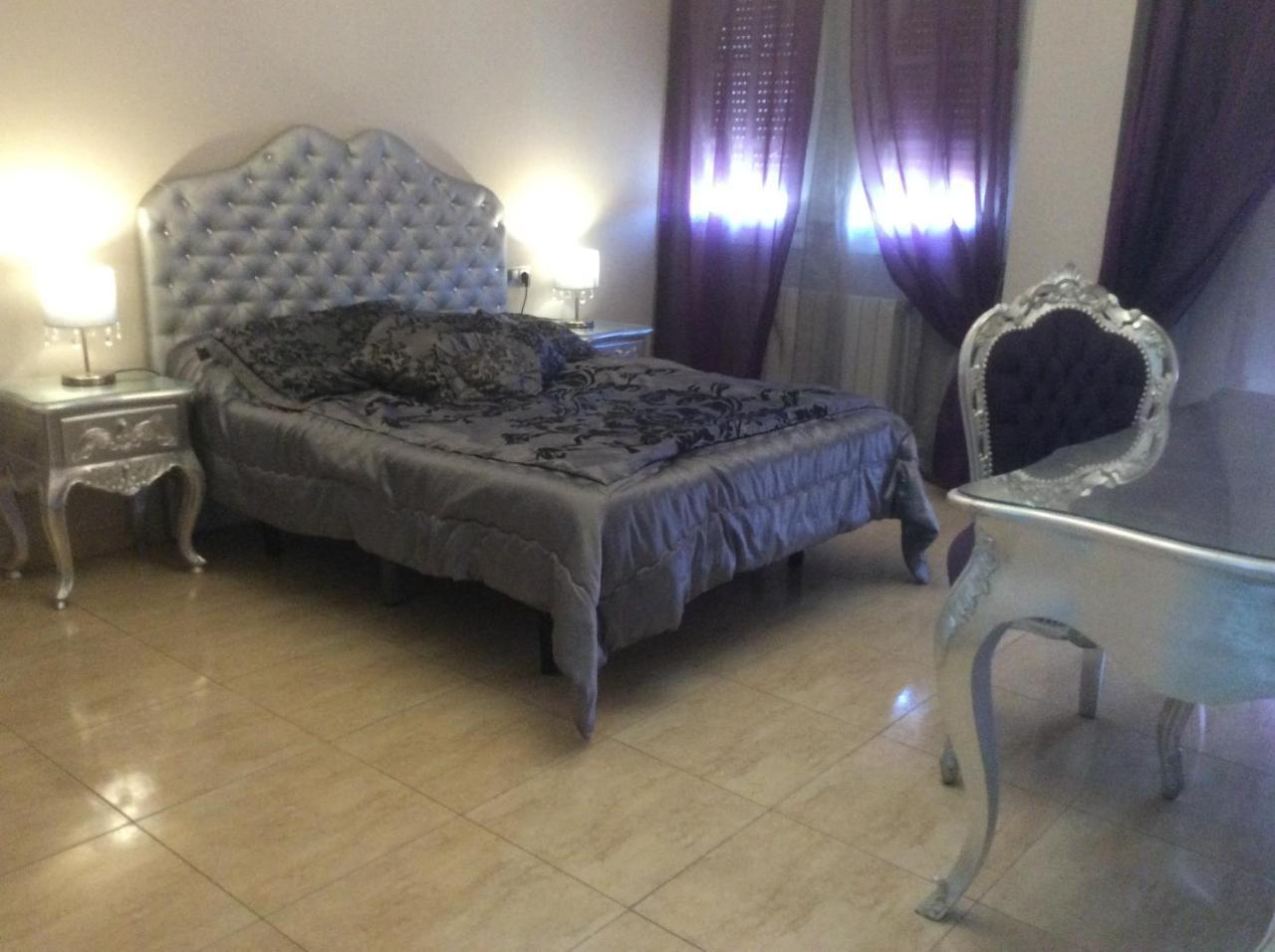 Hostal Mont Royal Аликанте Экстерьер фото